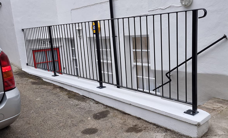 Steel-gates-railings-London-1