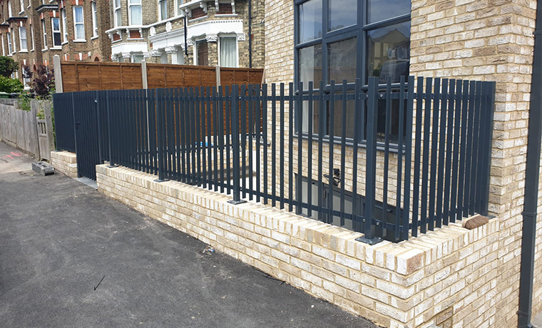 Steel-gates-railings-London-2